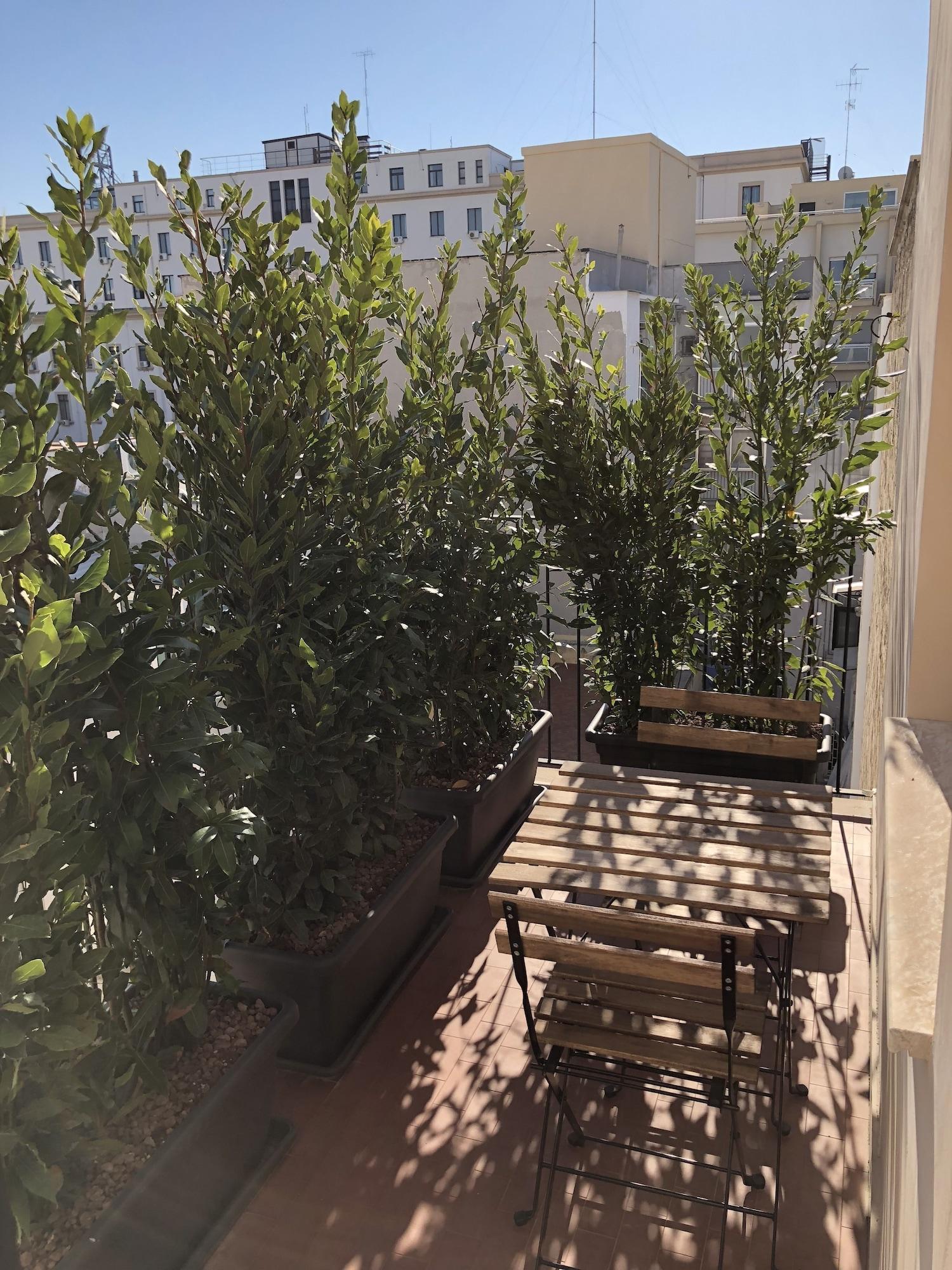 200 Rooms & Terrace Bari Exterior foto
