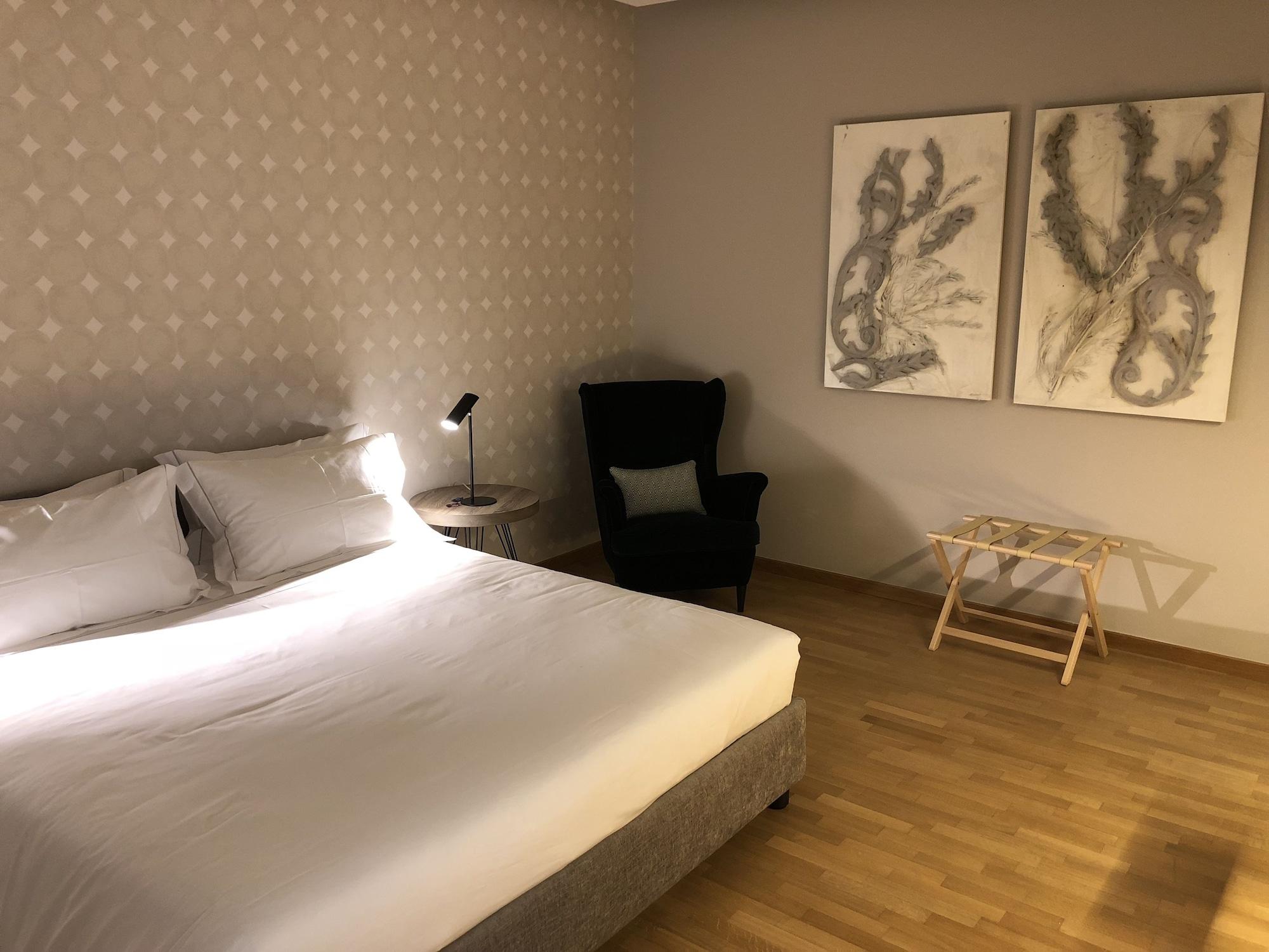 200 Rooms & Terrace Bari Exterior foto
